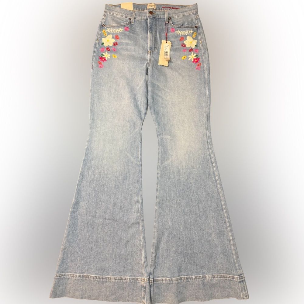 Alice + Olivia "Beautiful" High-Rise Bell Bottom Jeans - Floral Embroidered NWT - Picture 2 of 16